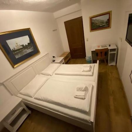Hotel Wildschuetz Basic Altmuenster Luaran gambar